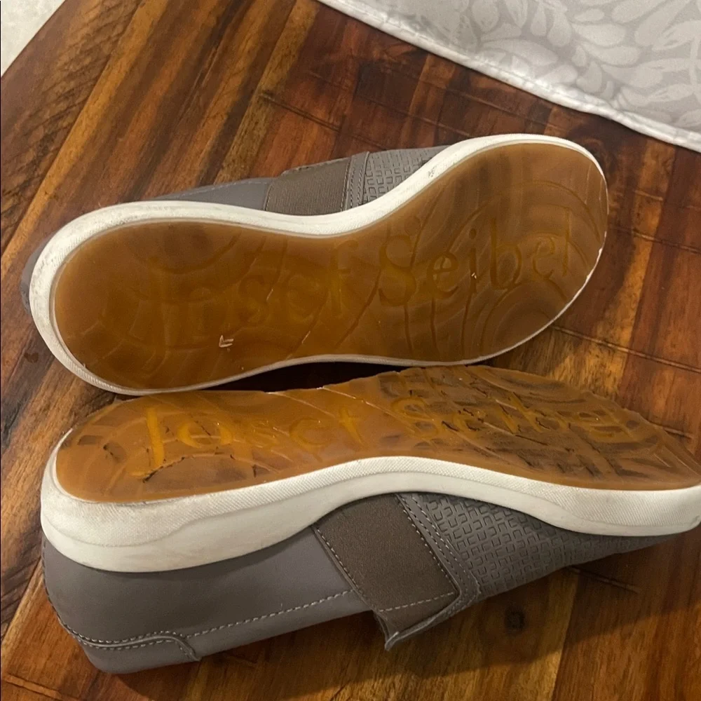 Josef Seibel Grey Leather Flat Slip On Sneakers Size 7 - 7.5 - Picture 6 of 13